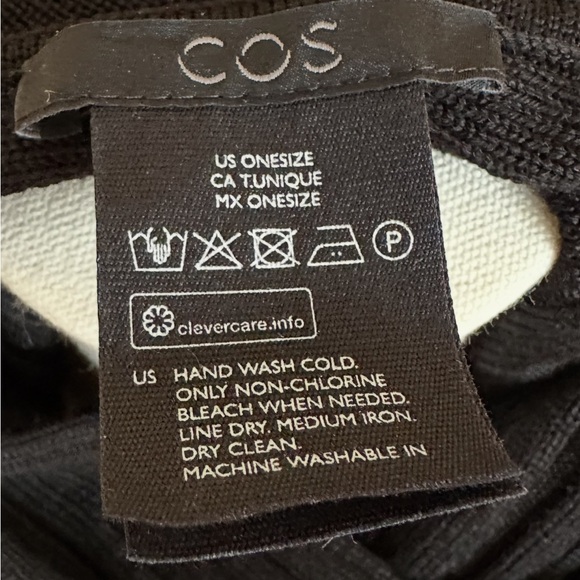 COS Black Ribbed poncho - Picture 4 of 6